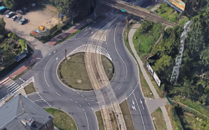 Skrzyżowanie o ruchu okrężnym to prosta droga